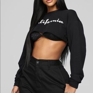 FASHION NOVA California super cropped sweatshirt